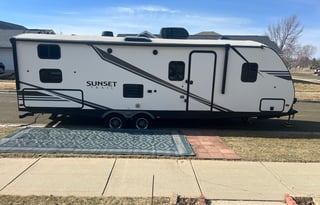 The Great Outdoors Express: Show Up & Step Out