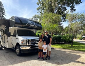 Thor Motor Coach Chateau 31B