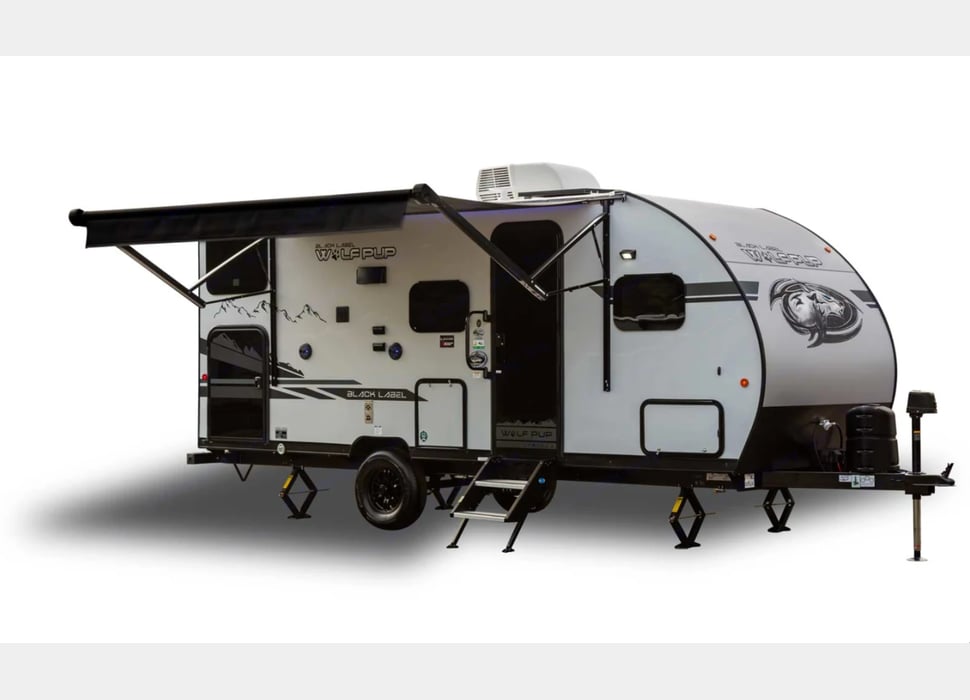 Travel Trailer rentals in N. HOLLYWOOD