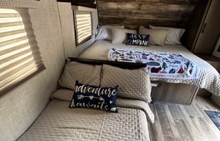 Family-Friendly Camper Easy SUV Tow Fully Stocked
