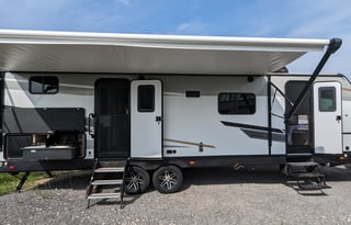 2021 Cruiser Radiance Ultra light 28BH