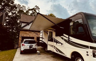 2019 Coachman Pursuit 31BH “Big Bob"