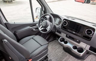 24 Class B Thor Sanctuary 19L Mercedes 4X4 Diesel