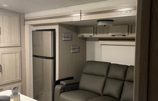 Rockwood Couples Coach w/ Outdoor Kitchen $99/wkdy