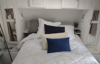 Cozy Shabby Chic, w/ Outdoor Ktchn