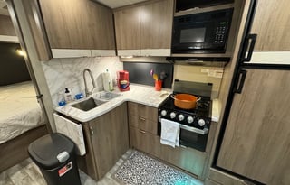 2021 Grand Design Imagine 2800BH Travel Trailer