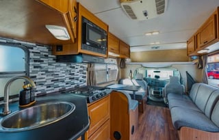 (#1) Las Vegas RV Rental–Sleeps 6, Pet & Festival