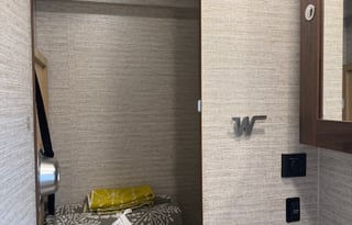 Easy driving 2021 Winnebago View 24D