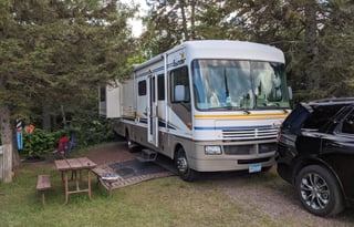 2004 Fleetwood RV Bounder 32W