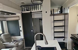 2025 Jayco North Point HAL 2640