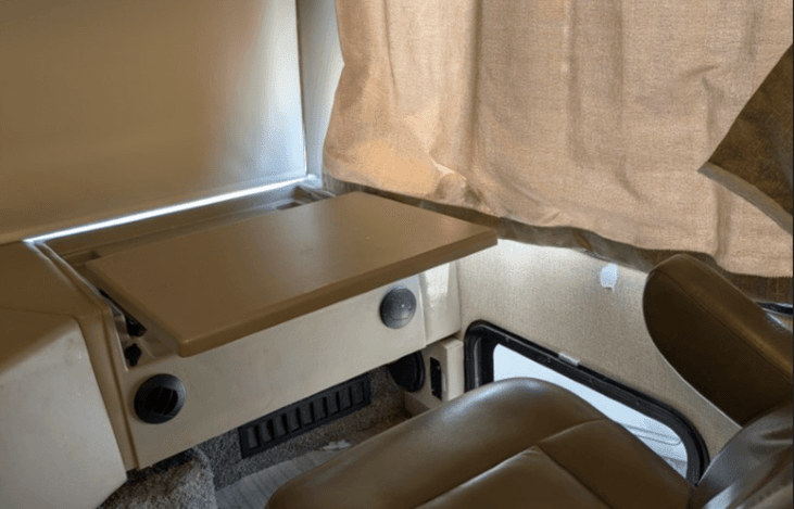 Passanger seat with work station