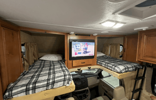 2016 Forest River RV Sunseeker 2700DS Ford