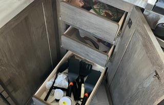 Pet Friendly, Family Friendly, Spacious and Ready!