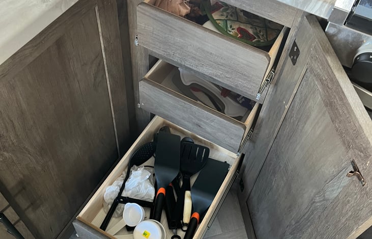 All utensils included