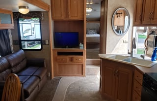 2007 Gulf Stream RV Mako 30 FBHS