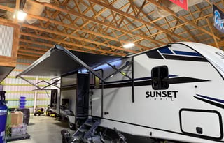 2021 CrossRoads RV Sunset Trail SS331BH