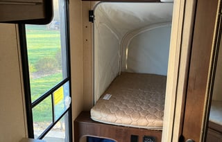 2015 Jayco Jay Feather Expandale M-16 XRB