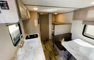 2022 Dutchmen RV Coleman 17B