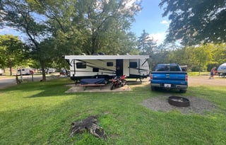 Adventure-Ready Toy Hauler – PETS WELCOME!