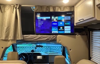 2022 Thor Motor Coach Freedom Elite 23H