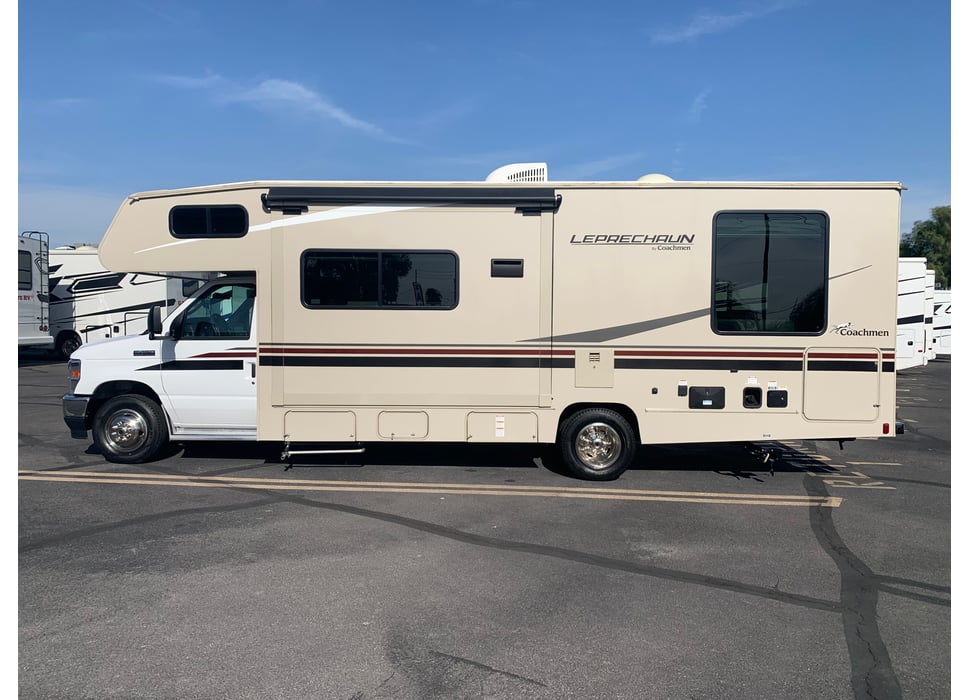 Class C Motor Home rentals in Nipomo