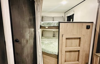 2021 Keystone RV Hideout 272BH