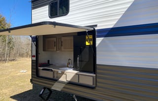2022 Gulf Stream RV Kingsport Lite 279BH