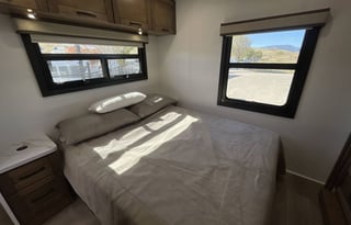 2026 Jayco Greyhawk XL 33F – Sleeps 8 | Diesel