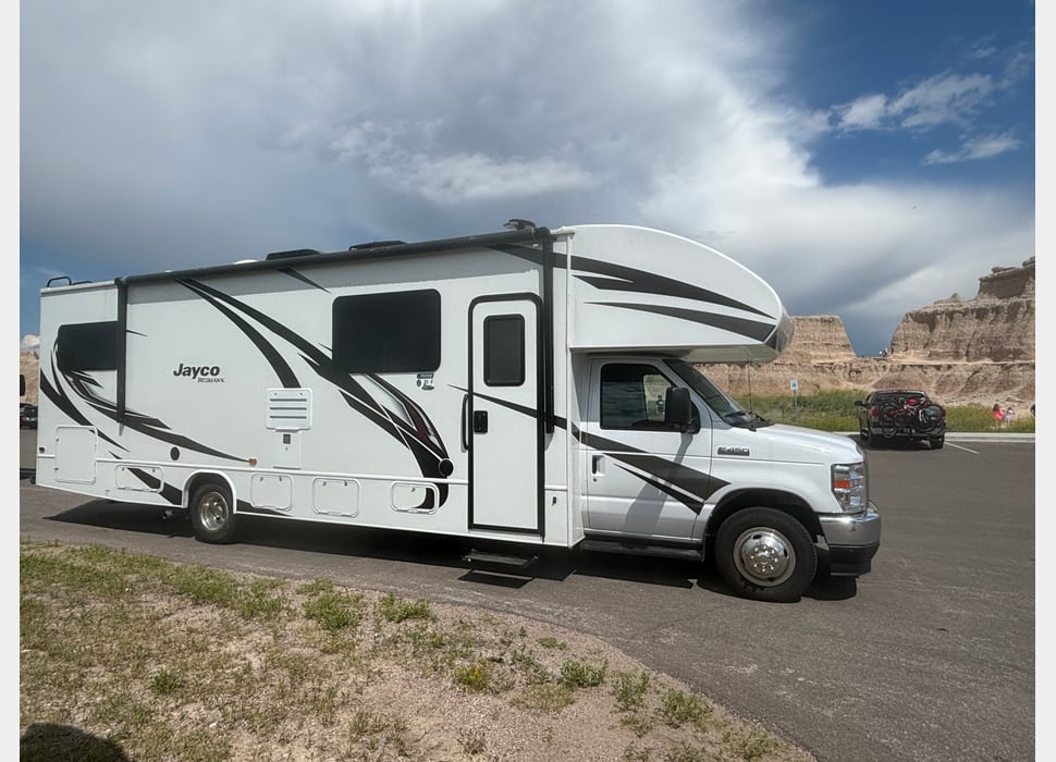 Class C Motor Home rentals in Cedar Falls