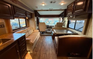 2013 Fleetwood Storm 32BH