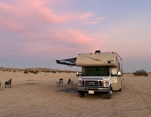 Winnebago Minnie Winnie 25B