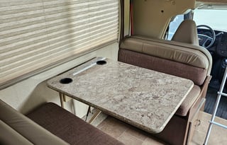 2017 Thor Motor Coach Chateau 22E