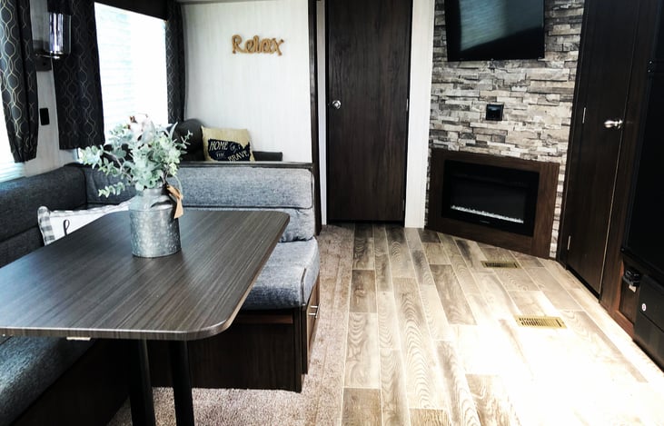 Fireplace with remote control