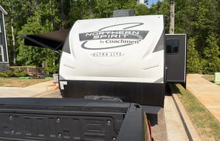 Golden Getaways Family RV – Sleeps 8 - 10