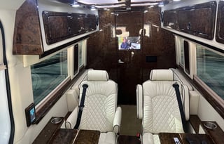 2022 Midwest Automotive Presidential Sprinter 170