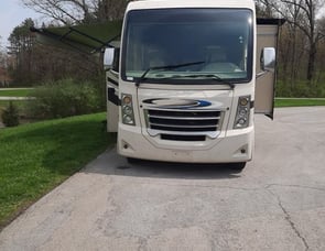 Thor Motor Coach Vegas 24.1