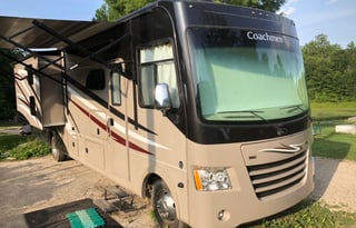 Harvey the RV - Coachmen RV Mirada - Bunk Bed