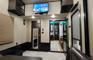 2019 Grand Design Momentum 397TH