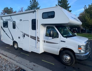 Thor Motor Coach Four Winds 23U