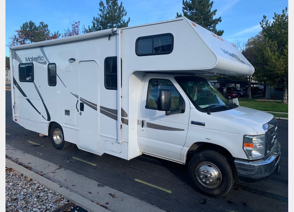 Class C Motor Home rentals in Millcreek
