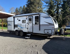 Venture RV Sonic SN220VRB