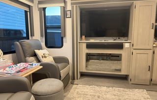 2023 Forest River Salem Platinum 32RETX TT