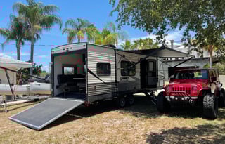 2021 Coleman 30ft Toy Hauler 5475 lbs dry weight