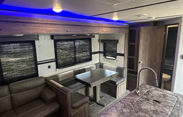 Dining booth with leaf table and couch