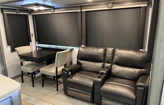 2020 Keystone Montana- HAL494