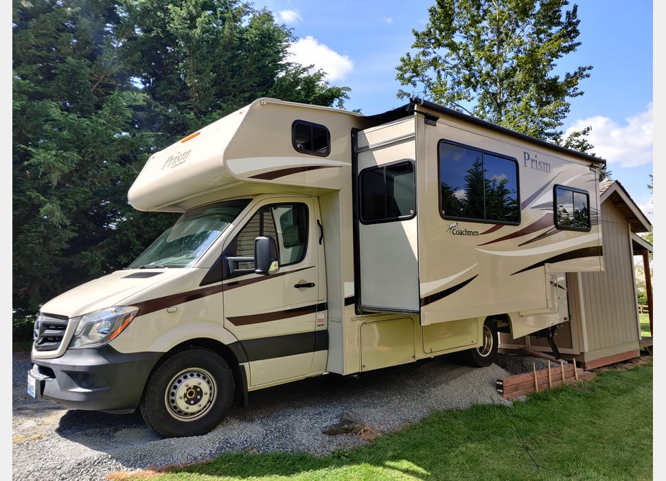 Class C Motor Home rentals in Puyallup
