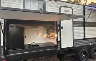 2022 DREAMERS RV PARADISE