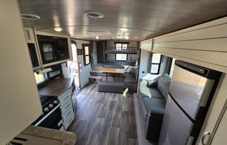 2022 Keystone RV Cougar Half-Ton 30BHS
