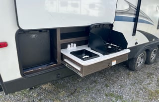 Finger Lakes RV Rentals Easy Go'n