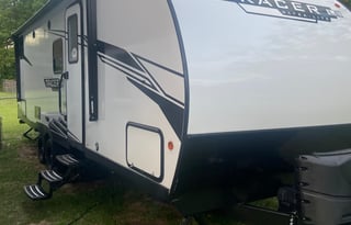 2022 Prime Time RV Tracer Ultra Lite 2910BHS